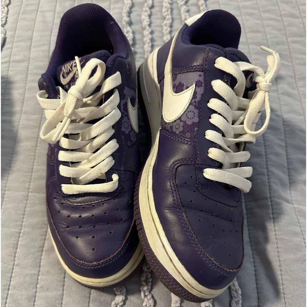 Nike size 6.5 great used condition